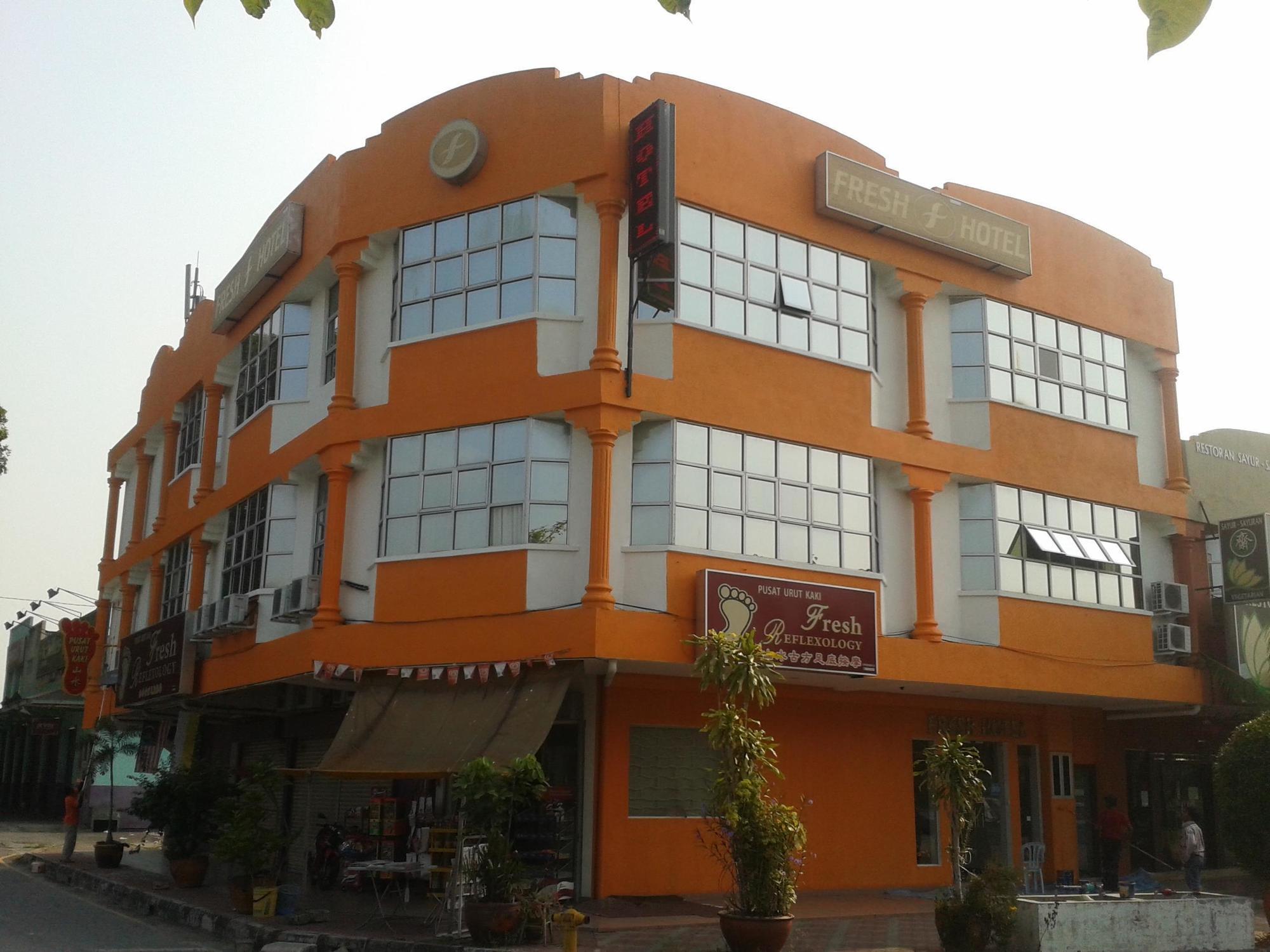 Fresh Hotel Bercham ايبوه المظهر الخارجي الصورة