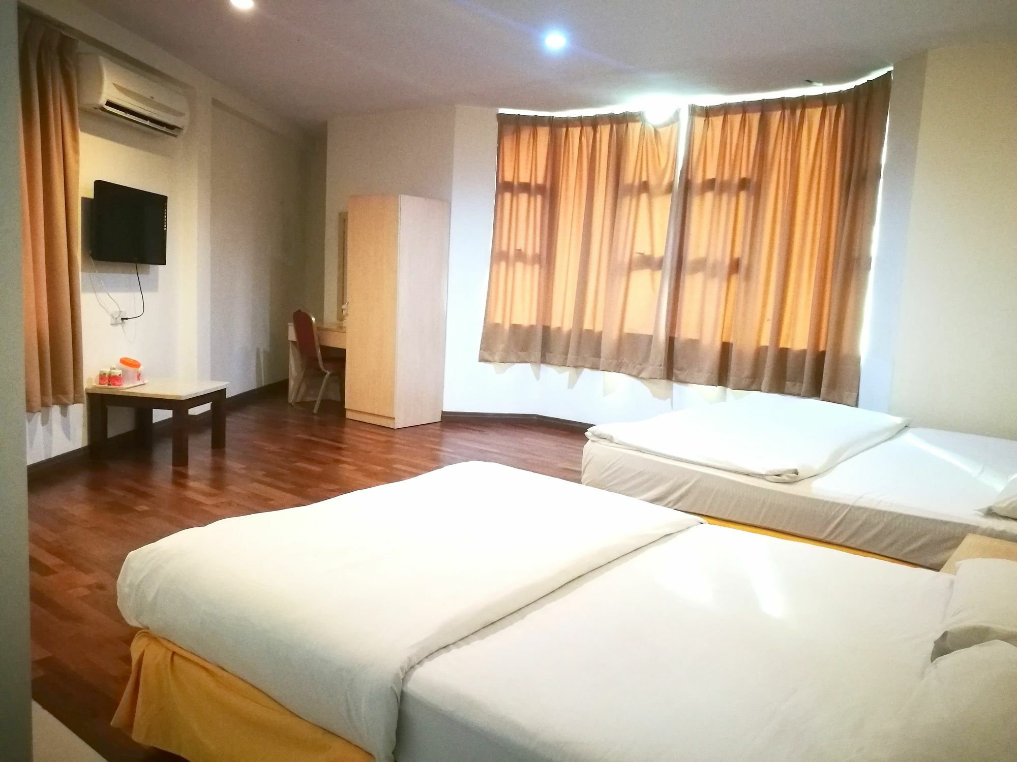Fresh Hotel Bercham ايبوه المظهر الخارجي الصورة